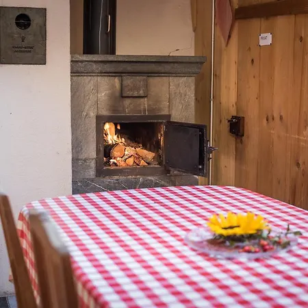 Gmachli Ferienwohnung Tenna